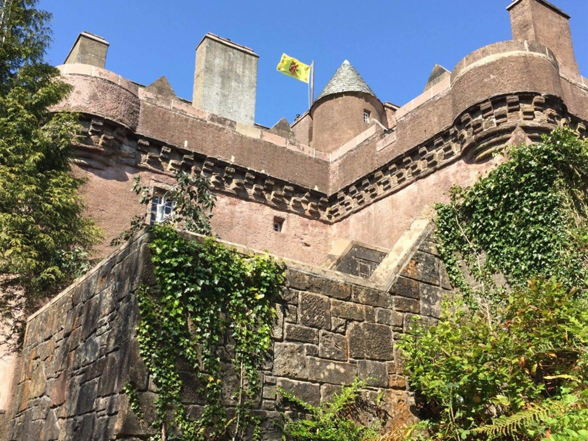 Castle Levan Gourock Exterior photo